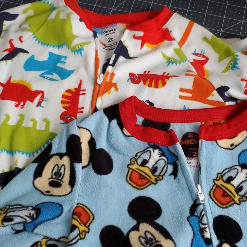 2 pairs of fleece feet pajamas 2t